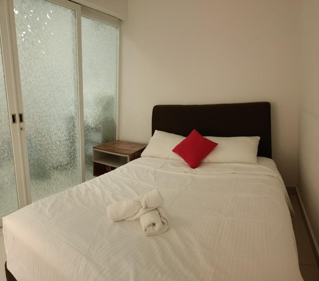 Duplex Condo@maritime 8 Apartment